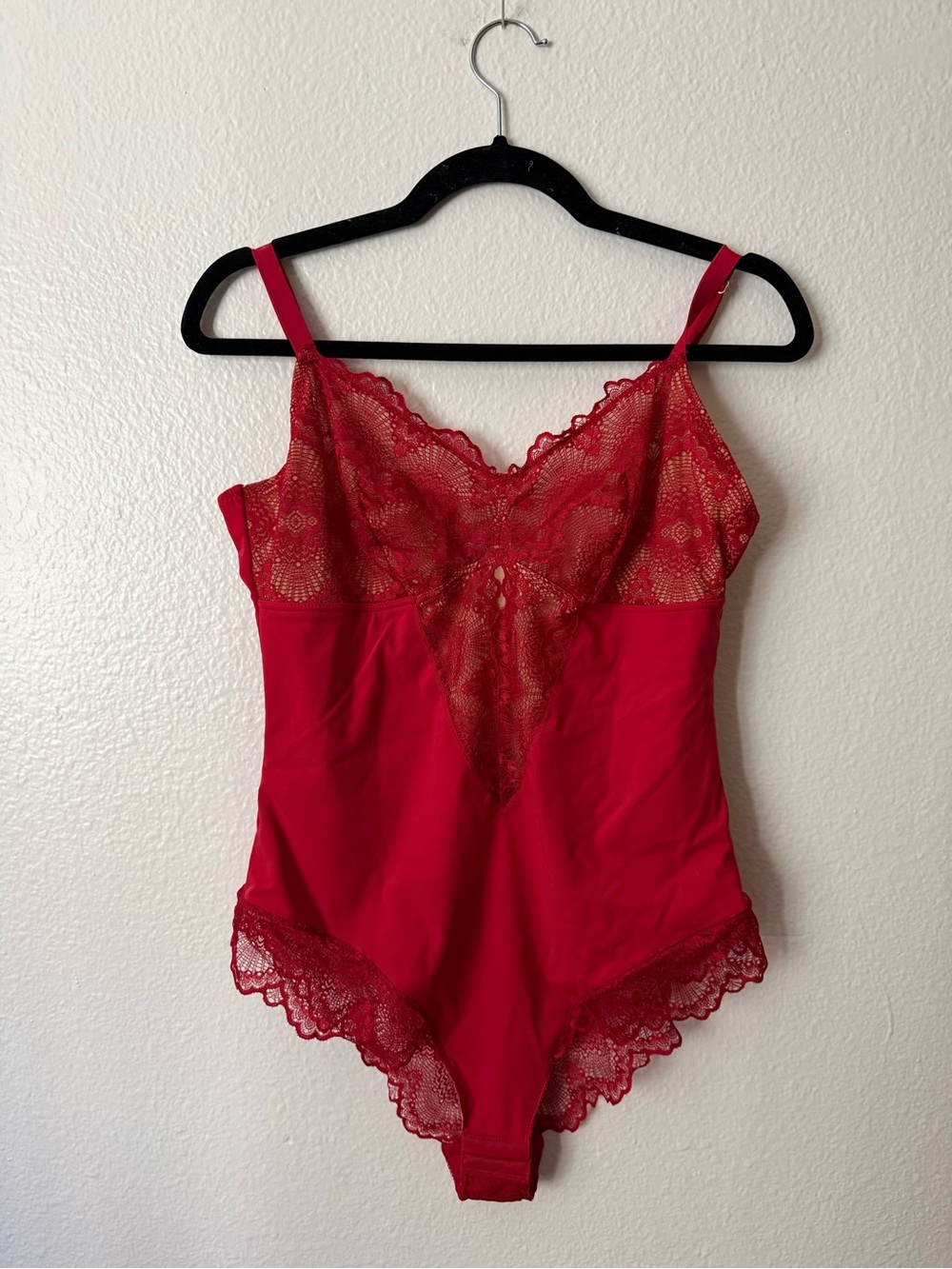 NWOT Red Pinsy Shaping Bodysuit Size 1X